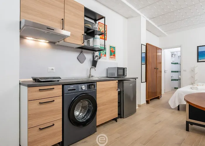 アパート Saturnino -