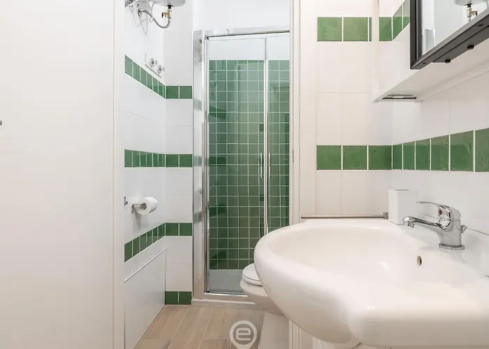 アパート Saturnino - *